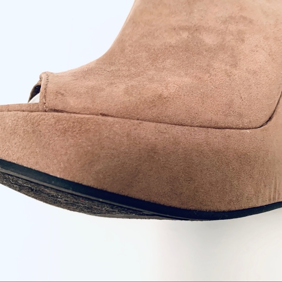 Carlos Santana Platform Wedge - Picture 9 of 12